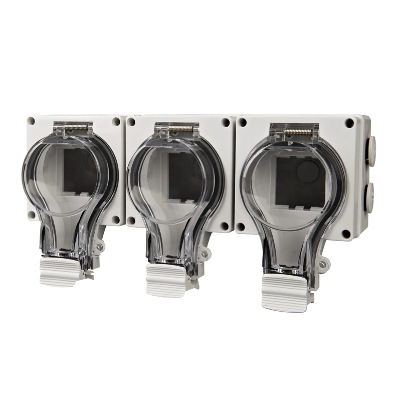 IP66 New Series IMPERVIUS Socket 3 Gang Socket vacua Testa